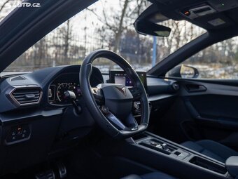 Cupra Leon, 228 kW 4Drive Pano Kůže DCC - 11