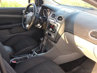 Ford Focus Combi 2.0 Duratec Titanium 107kw LPG - 11