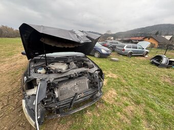 Peugeot 307 sw 1.4vvti Rozpredam na náhradné diely - 11