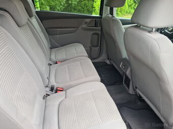 Seat Alhambra 2,0tdi 103kw rok 2015 7miestne - 11
