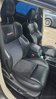 Chrysler 300c SRT8 6.1 V8 320kW - 11