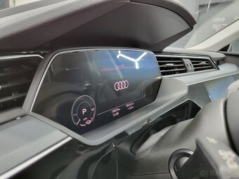 Audi e-tron 55 quattro S line - 11