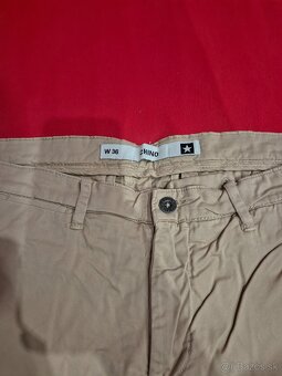 Balík pánskych nohavic - 11