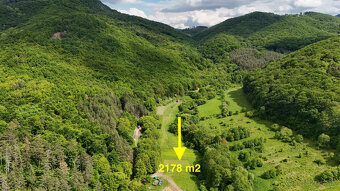 POZEMOK NA VÝSTAVBU RODINNÉHO DOMU - 11