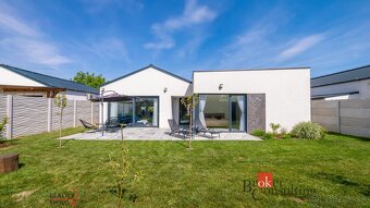 Výnimočné bývanie v Novej Dedinke – moderný dizajn a pokojná - 11