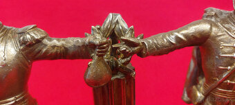 KYRYSNÍK A HUSÁR - 11