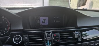 Bmw e90 330i 190kw - 11