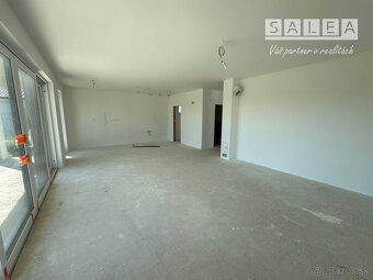 Moderný bungalov, 536m2, Karasová ulica Senec - 11