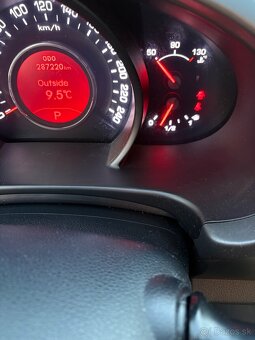 Kia Sportage 2.0 Crdi  4x4 100kw automat - 11