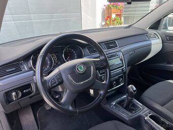 Skoda Superb 1.4 TSI 92kw Ambiente - 11