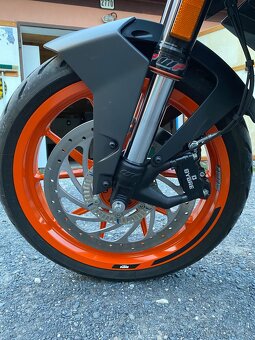 Ktm duke 125 2022 - 11