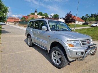 Mitsubishi pajero 2.5 - 11