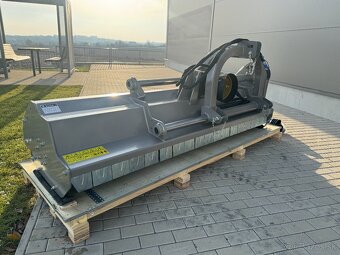 Mulčovač za traktor JANSEN VMA-240 - 11