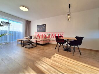 ADOMIS - predám moderný 5izbový RD v Košiciach, predzáhradka - 11