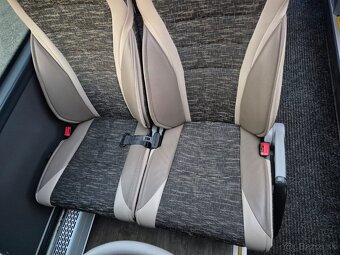 Rok 2019 - XXL IVECO DAILY Indcar Wing - 11