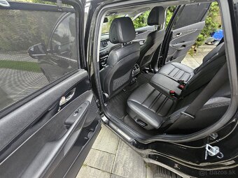 Predám Kia Sorento 2.2 CRDi VGT 4WD - 11