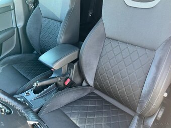 Škoda Octavia Combi 2.0 TDI RS DSG - 11