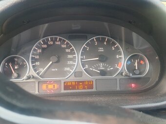 BMW E46 touring INDIVIDUAL - 11