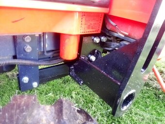 Traktor , malotraktor Hinomoto N209 - 11