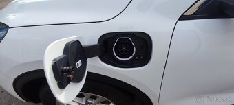 Ford Kuga 2.5 Duratec PHEV 225k Titanium X CVT2023 - 11