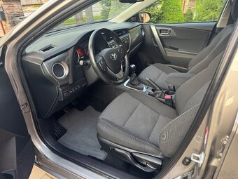 Toyota Auris  1.6 97kW 78.000km - 11