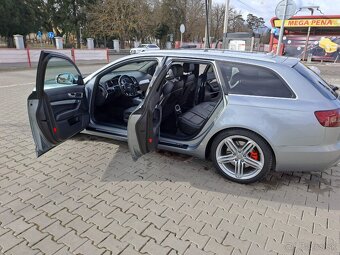 Audi - 11