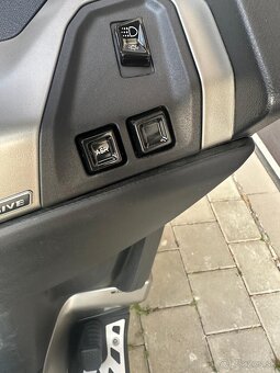 Piaggio MP3 530 HPE - 11