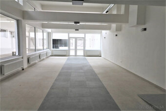 Prenájom priestoru 138 m2 na rôzne účely Bytčická ulica - 11