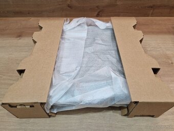 Predám PS 4 limitovaná edícia Call of Duty WWII - 11