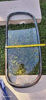 Čelné a bočné skla - 11