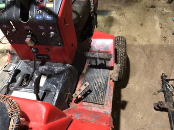 Malotraktor KMZ T - 012 - 11