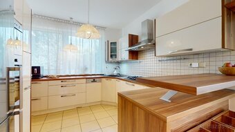 Senec - 4izb. bungalov s garážou, pozemkom 564 m2 - 11