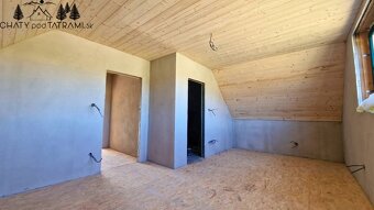 Tradičná 4i drevenica na okraji obce Čierny Balog - 11