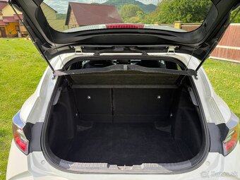 Toyota Corolla 1.8 hybrid - 11
