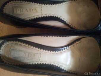 Tenisky Nike a lodicky Prada - 11