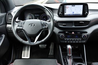 Hyundai Tucson 1.6 T-GDi BENZÍN AUTOMAT N-LINE SR DPH - 11