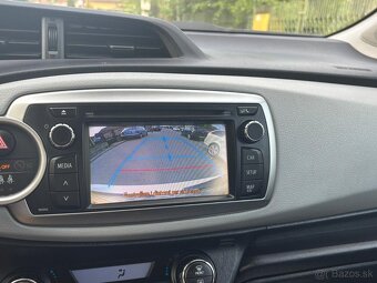 Toyota Yaris 1.5  Hybrid , benz.,automat. - 11