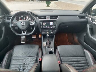 Škoda Octavia Combi 2.0 TDI DPF RS DSG - 11