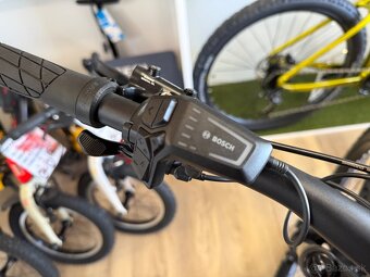Nový KTM Macina Kapoho Elite Carbon - 11