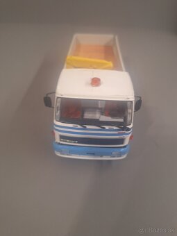Modely nakladnych aut 1:43 - 11