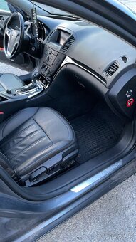 Opel Insignia Combi 2011 2.0 CDTI 118kw - 11