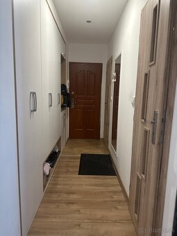 Na prenájom - 2izbový byt v centre - 11