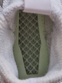 ADIDAS CONSORTIUM RUNNER MID 4D - 11