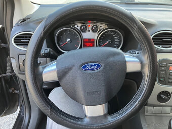 Predám Ford Focus Kombi 1.6 16V Trend - 11