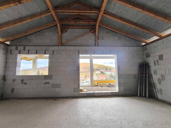 ‼️REZERVOVANÉ‼️ ROZOSTAVANÝ DOM, PREDAJ - VEĽKÉ KRŠTEŇANY‼️ - 11