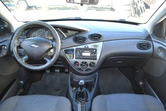 Ford Focus Kombi 1.6i 16V - 11