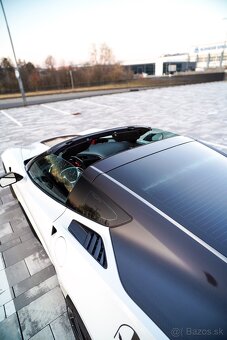 Chevrolet Corvette C7 STINGRAY - 11