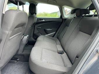 Opel Astra 1.4 Turbo 140k r.v 2012 - 11