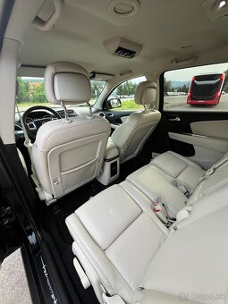 FIAT FREEMONT 2.0 4x4 AT PARK AVENUE - 11