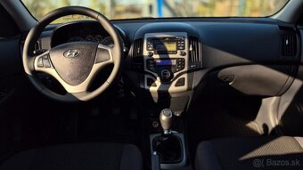 Hyundai i30 cw,  kupované v SR, vyhrievané sedadlá - 11